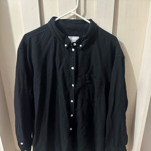 American Eagle Outfitters Black Casual Button-Down Shirt